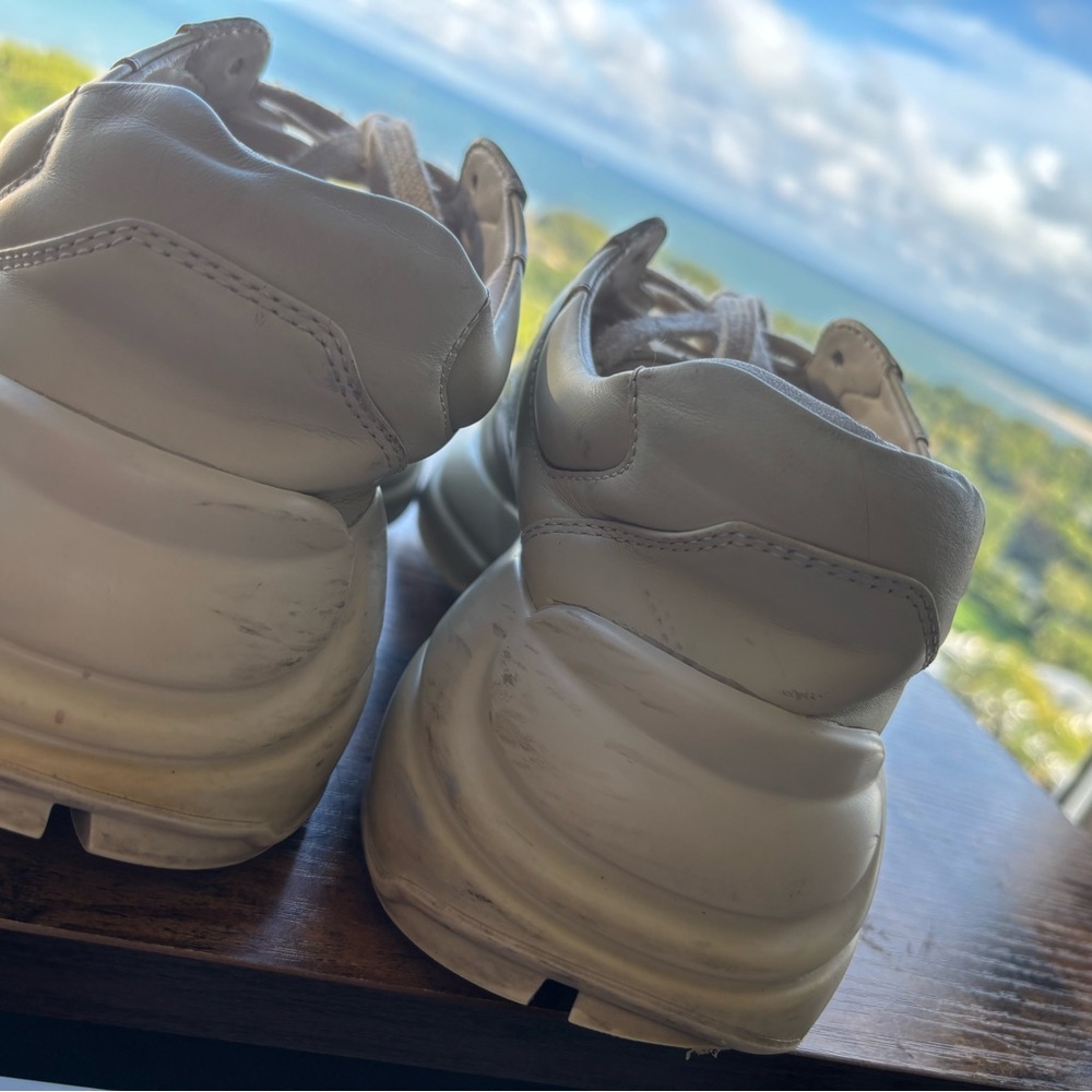 Used Gucci Cream Sneakers Rhython shoes size 8.5 US - Picture 5 of 16